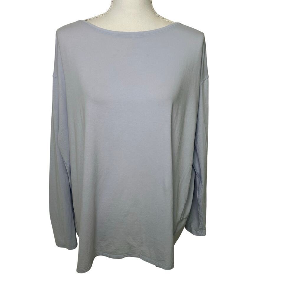 Lululemon women's light  blue back in action long sleeve size 12